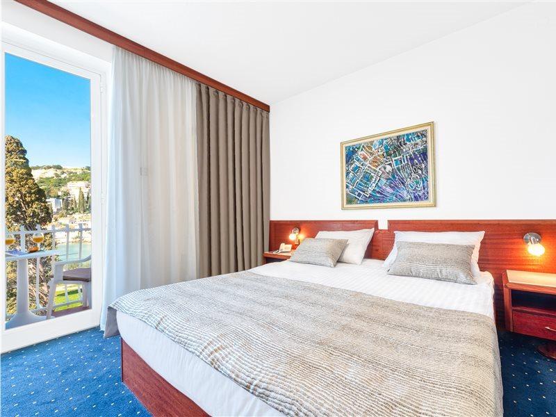 Hotel Komodor Dubrovnik Ngoại thất bức ảnh